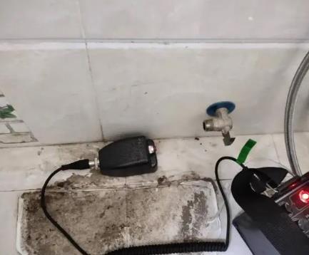 普宁屋顶漏水维修公司分享下卫生间漏水的危害及解决方法